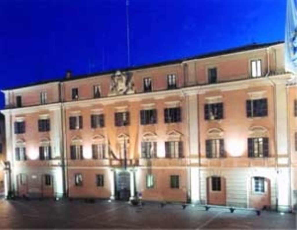 Oltre 70 operatori della Polizia locale e provinciale alla formazione, in Prefettura, per la sicurezza stradale