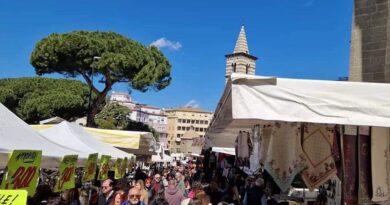 Dalle prime ore del mattino fino a sera, torna fra le vie del centro storico la tradizionale fiera dell’Annunziata