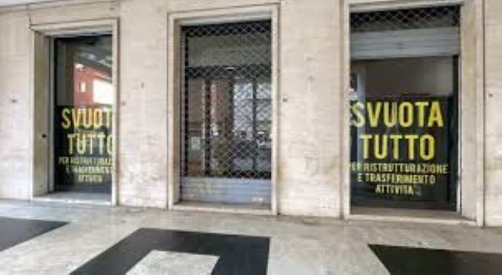Cresce l’abbandono del commercio nella Tuscia a favore dell’e-commerce. 668 negozi chiusi in 10 anni